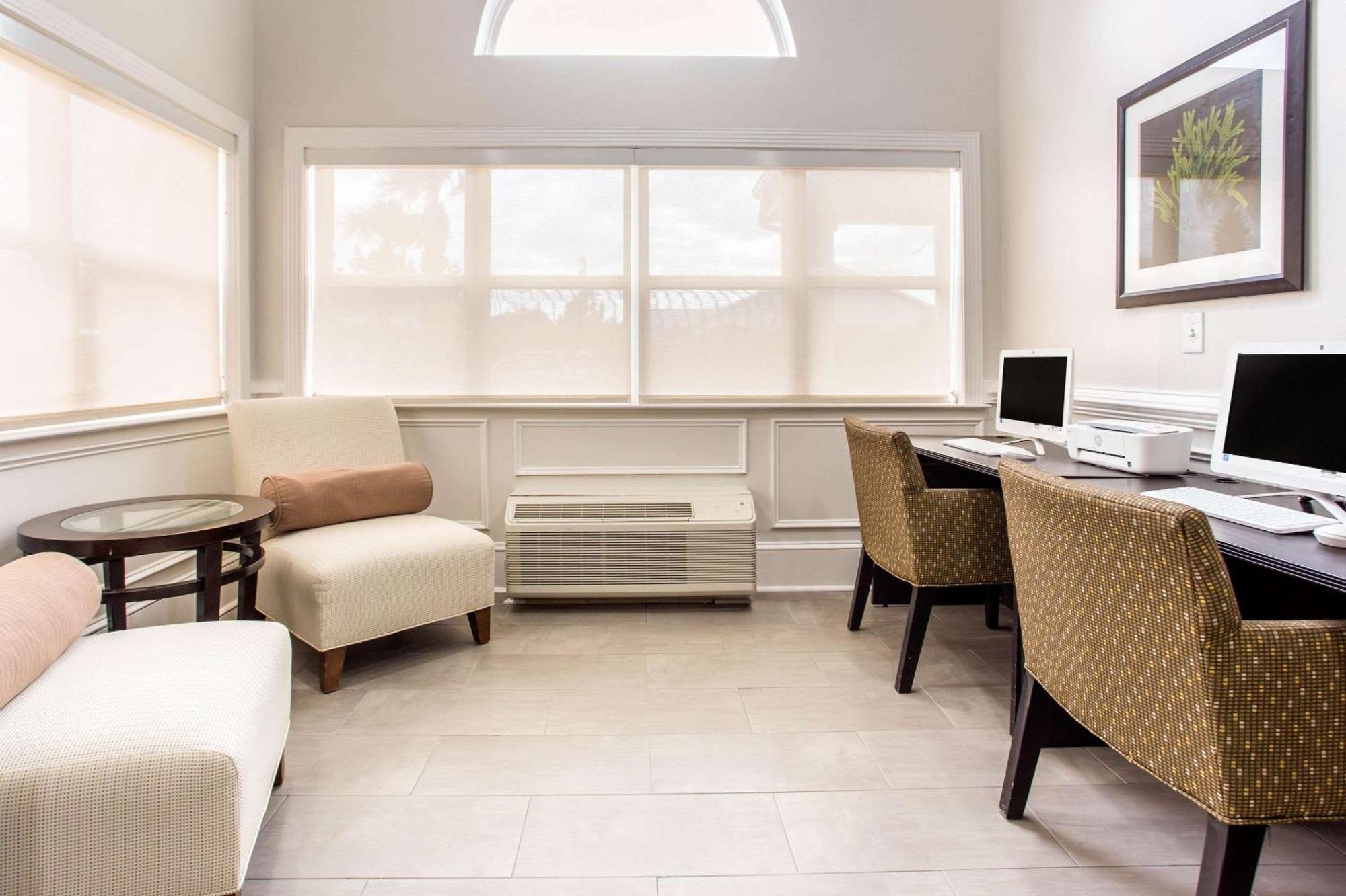 Quality Inn & Suites Myrtle Beach Near Outlets Ngoại thất bức ảnh