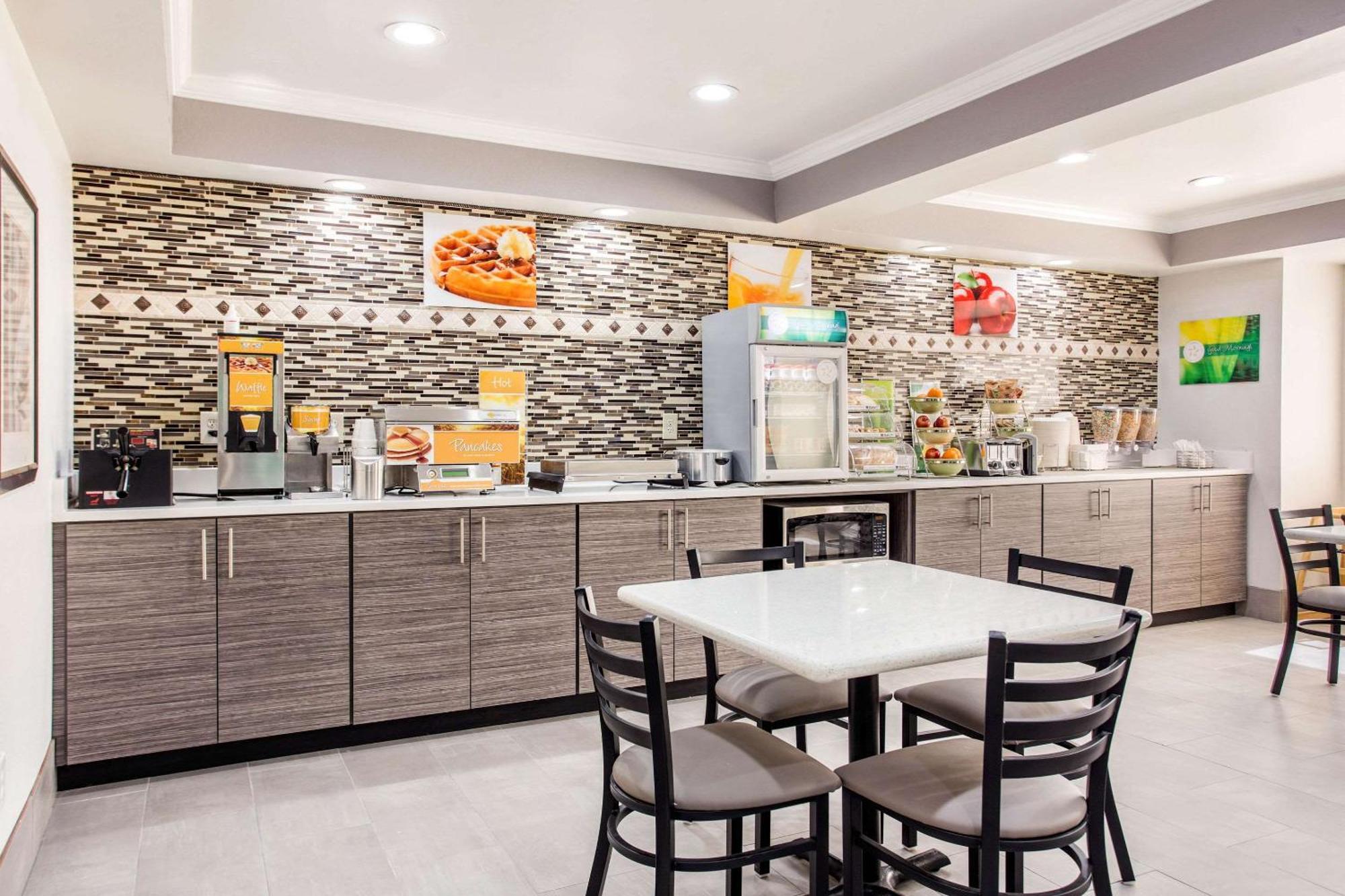 Quality Inn & Suites Myrtle Beach Near Outlets Ngoại thất bức ảnh