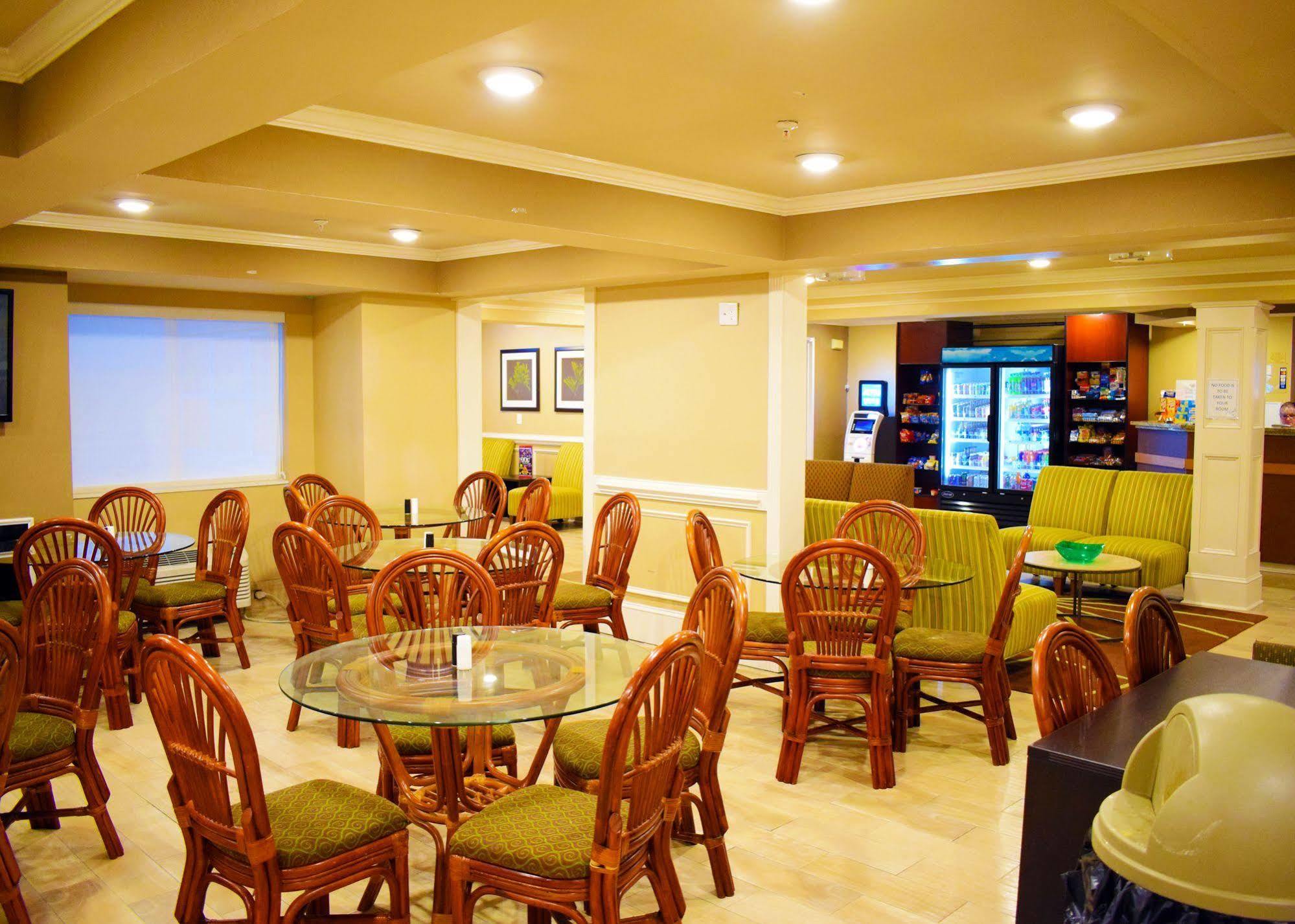 Quality Inn & Suites Myrtle Beach Near Outlets Ngoại thất bức ảnh