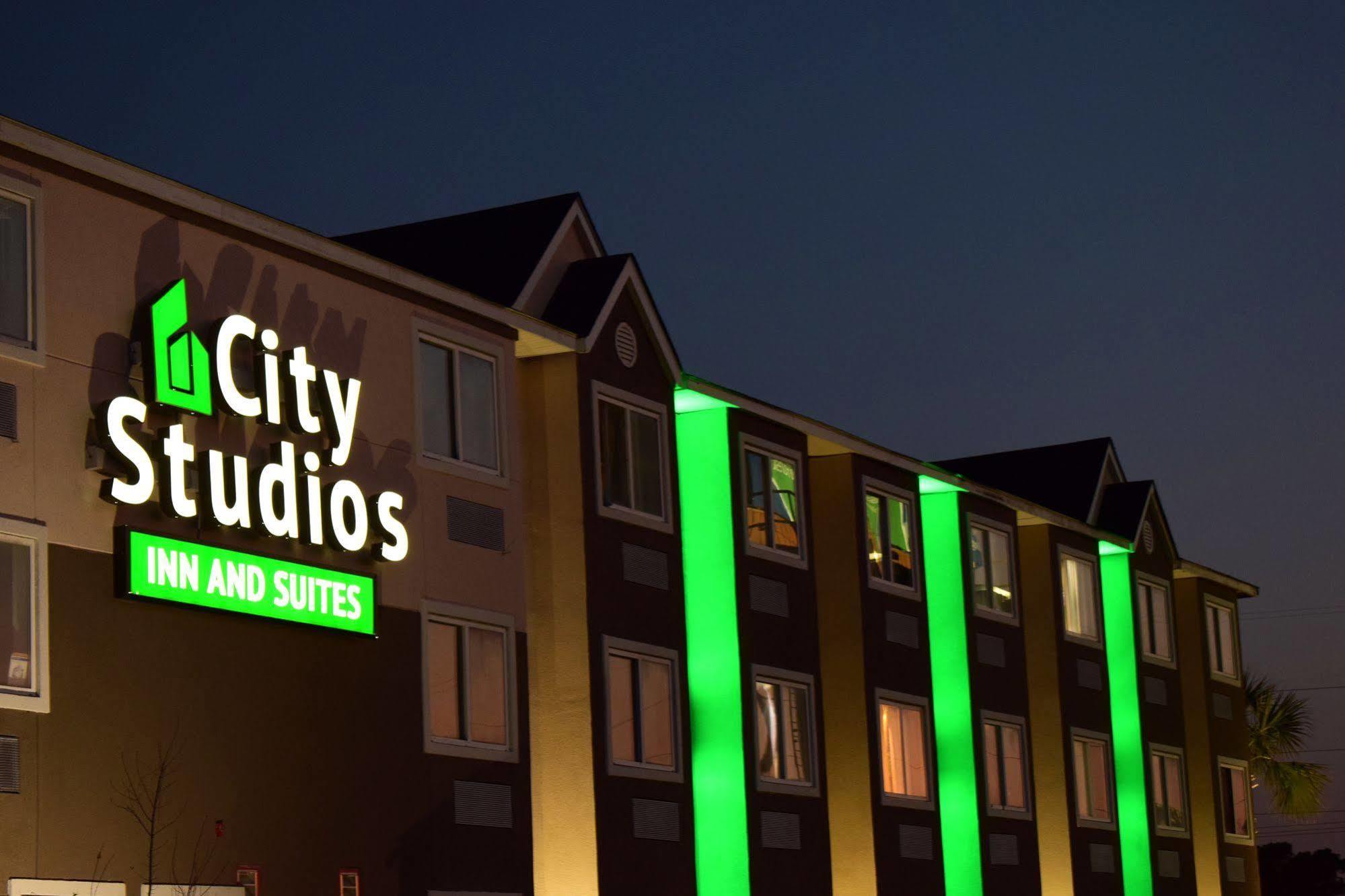 Quality Inn & Suites Myrtle Beach Near Outlets Ngoại thất bức ảnh